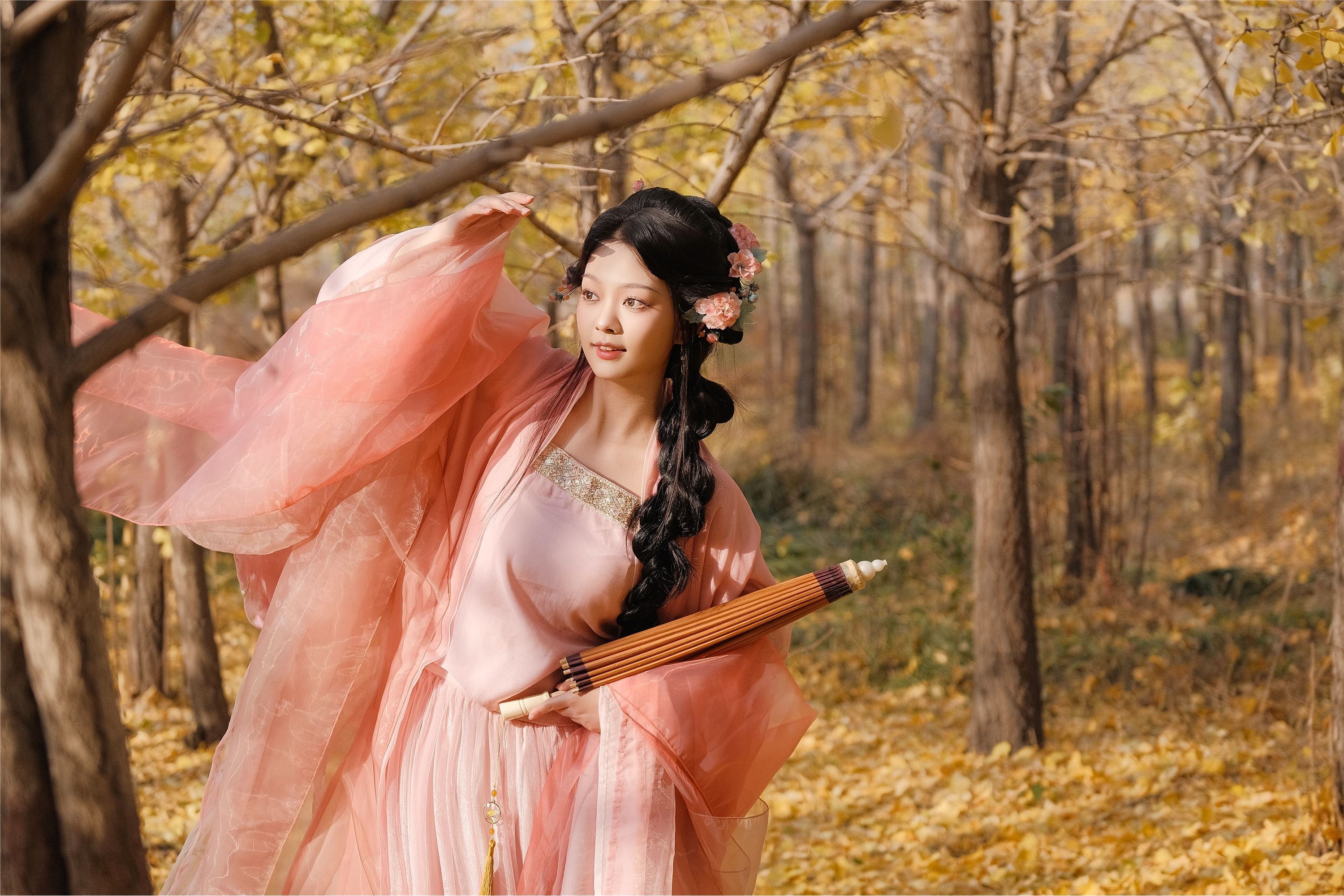 YITUYU艺图语 2025.01.06 秋意浓 秋秋